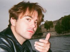 El director ejecutivo de Kickback, de 28 años, gana dinero vendiendo tecnología retro
| Media,Tech,analog,internet,cellphones,small-business,creator-economy,nostalgia,limited-synd El director ejecutivo de Kickback, de 28 años, gana dinero vendiendo tecnología retro
| Media,Tech,analog,internet,cellphones,small-business,creator-economy,nostalgia,limited-synd