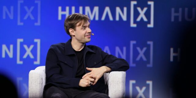 Un adorable director ejecutivo pronuncia un discurso en favor de Un adorable director ejecutivo pronuncia un discurso en favor de los trabajadores despedidos de las grandes empresas tecnológicas: únase a nosotros
| AI,ai,lovable,big-tech,hiring-trends,trending-uk,long-game-big-bet