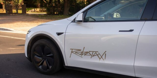Tesla tiene muchos menos vehículos autónomos en las carreteras de Tesla tiene muchos menos vehículos autónomos en las carreteras de Texas que Waymo
| Transportation,tesla,waymo,robotaxi,texas,self-driving-vehicles