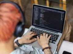 El presidente de Zig dice que las contribuciones a la codificación de IA son «invariablemente basura»
| AI,Tech,ai,vibe-coding,claude-code,codex El presidente de Zig dice que las contribuciones a la codificación de IA son "invariablemente basura"
| AI,Tech,ai,vibe-coding,claude-code,codex