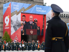 Putin se dirige a Zelensky por primera vez como “señor”. Morgan Stanley dice que esto significa un cambio de humor en las negociaciones de paz.
| Putin se dirige a Zelensky por primera vez como “señor”. Morgan Stanley dice que esto significa un cambio de humor en las negociaciones de paz.
|