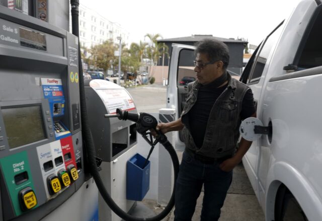 El pesimismo empeora para los consumidores a principios de mayo debido a los altos precios del gas

 | 