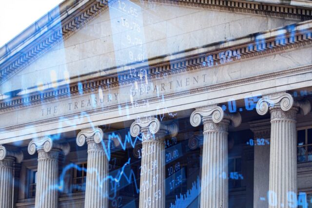 Apostar por bonos del Tesoro a largo plazo cuando los rendimientos están cerca del 5% ha sido fácil en los últimos años. ¿Es esta vez diferente?

 | 