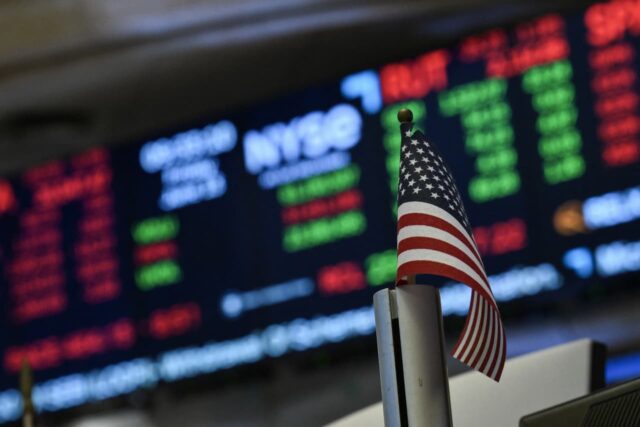 ¿El mercado de valores cierra temprano hoy? Cómo el fin ¿El mercado de valores cierra temprano hoy? Cómo el fin de semana del Memorial Day afecta el horario comercial.
|