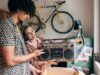 Mi amiga quiere que venda sus cosas en mi venta de garaje. ¿Debería tomar una parte de sus ganancias?
| Mi amiga quiere que venda sus cosas en mi venta de garaje. ¿Debería tomar una parte de sus ganancias?
|