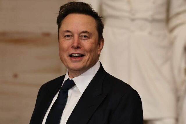 SpaceX podría enfrentar un camino más fácil para ingresar al S&P 500 si estas nuevas reglas propuestas se afianzan

 | 