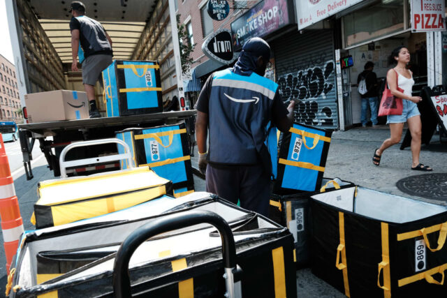 Las ventas minoristas en EE. UU. están volviendo a crecer, Las ventas minoristas en EE. UU. están volviendo a crecer, pero el aumento de los precios de la gasolina y la inflación desempeñan un papel importante
|