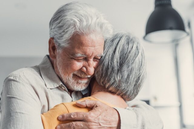 “Hay un desequilibrio de poder”: mi marido tiene cáncer. ¿Por qué hay que esperar dos horas para una exploración de 10 minutos?

 | 
