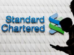 La IA es el foco de atención a medida que Standard Chartered Bank reemplaza el «capital humano de menor valor», reduciendo el personal administrativo en un 15%
| La IA es el foco de atención a medida que Standard Chartered Bank reemplaza el "capital humano de menor valor", reduciendo el personal administrativo en un 15%
|