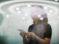 Estas 10 acciones “HALO” protegen su cartera de la burbuja de la IA
| Estas 10 acciones “HALO” protegen su cartera de la burbuja de la IA
|
