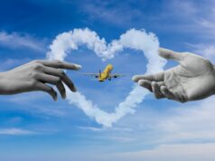 Los vuelos baratos de Spirit mantuvieron vivas las relaciones a larga distancia. Hoy, estas parejas luchan por mantenerse conectadas.
| Los vuelos baratos de Spirit mantuvieron vivas las relaciones a larga distancia. Hoy, estas parejas luchan por mantenerse conectadas.
|