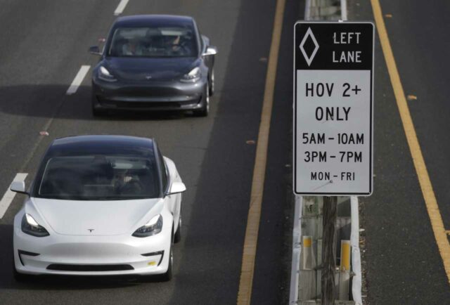 Tesla acaba de dar un paso “simbólico” en la conducción autónoma. El éxito en el mundo real será más difícil.

 | 