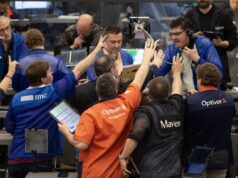 A medida que aumentan las apuestas alcistas, aquí está el juego de opciones de Goldman Sachs para proteger las carteras del probable retroceso.
| A medida que aumentan las apuestas alcistas, aquí está el juego de opciones de Goldman Sachs para proteger las carteras del probable retroceso.
|