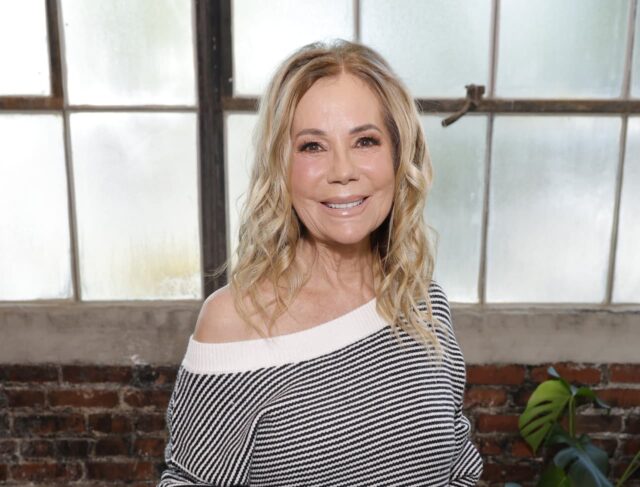 La ex presentadora de 'Today' Kathie Lee Gifford ofrece una propiedad en Connecticut por la friolera de 100 millones de dólares

 | 