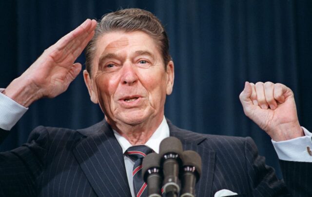 Ni siquiera el Instituto Ronald Reagan cree en el "despilfarro, Ni siquiera el Instituto Ronald Reagan cree en el "despilfarro, el fraude y el abuso" de Baloney.
|