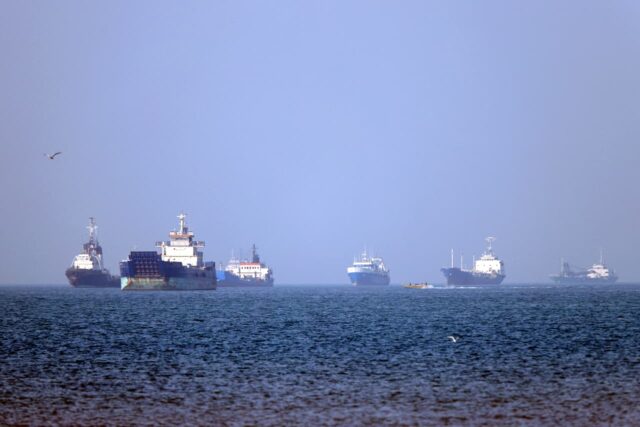 Los futuros del petróleo caen después de que Trump suspendiera los esfuerzos de Estados Unidos para reabrir parcialmente el Estrecho de Ormuz

 | 