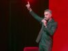 El magnate inmobiliario Mauricio Umansky dice que ‘Reaganomics’ es la respuesta a la asequibilidad de la vivienda
| El magnate inmobiliario Mauricio Umansky dice que 'Reaganomics' es la respuesta a la asequibilidad de la vivienda
|
