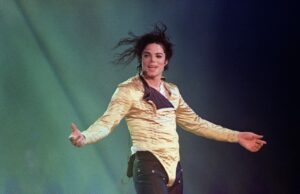 La finca Neverland de Michael Jackson en el centro de atención con una nueva película biográfica
| La finca Neverland de Michael Jackson en el centro de atención con una nueva película biográfica
|