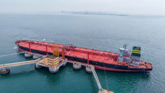 Las reservas ocultas de China podrían ser la razón por Las reservas ocultas de China podrían ser la razón por la que los precios del petróleo aún no se han disparado
|