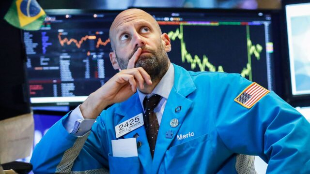 Bitcoin se está derrumbando, pero el nuevo revuelo criptográfico de Bitcoin se está derrumbando, pero el nuevo revuelo criptográfico de Wall Street está aumentando
|