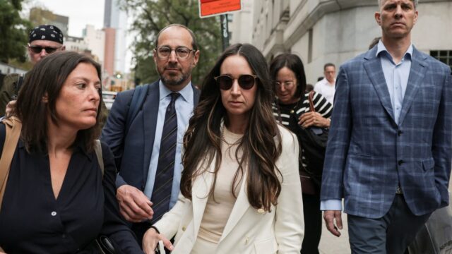 Charlie Javice supuestamente se disculpó con Trump

 | 