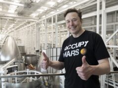 SpaceX recauda 75.000 millones de dólares en una oferta pública inicial récord antes de su debut en Nasdaq
| SpaceX recauda 75.000 millones de dólares en una oferta pública inicial récord antes de su debut en Nasdaq
|