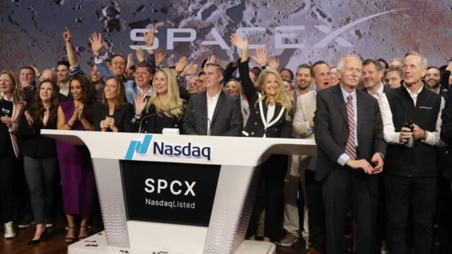 El comprador promedio de SpaceX posterior a la IPO está casi bajo el agua después de una caída de dos días

 | 