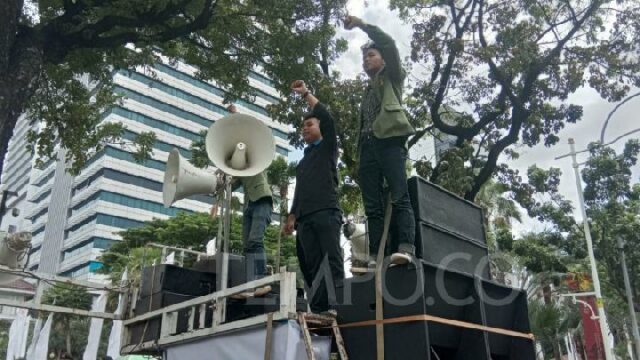 BEM UPNVJ organiza hoy acción en la estatua del caballo BEM UPNVJ organiza hoy acción en la estatua del caballo
|