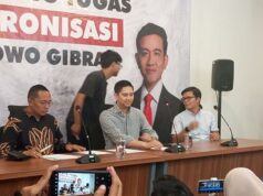 La respuesta de la Facción Gerindra a Budisatrio pide monitorear a Gibran
| La respuesta de la Facción Gerindra a Budisatrio pide monitorear a Gibran
|