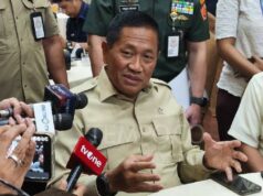 El Viceministro de Defensa se reúne con el Canciller de UI y analiza clases especiales para el Ministerio de Defensa y el TNI
| El Viceministro de Defensa se reúne con el Canciller de UI y analiza clases especiales para el Ministerio de Defensa y el TNI
|