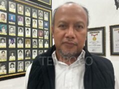 Miembro de la RPD ofrece cigarrillos baratos, FKBI: no entiende las regulaciones
| Miembro de la RPD ofrece cigarrillos baratos, FKBI: no entiende las regulaciones
|