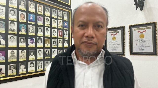 Miembro de la RPD ofrece cigarrillos baratos, FKBI: no entiende Miembro de la RPD ofrece cigarrillos baratos, FKBI: no entiende las regulaciones
|