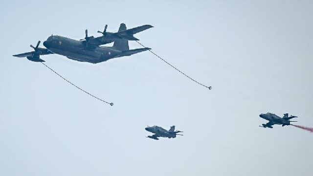 La Fuerza Aérea de Indonesia garantiza que los aviones estadounidenses en Padang sigan los procedimientos

 | 