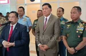 Reunión a puerta cerrada de la Comisión I de la RPD con el Ministro de Defensa y el Comandante del TNI
| Reunión a puerta cerrada de la Comisión I de la RPD con el Ministro de Defensa y el Comandante del TNI
|