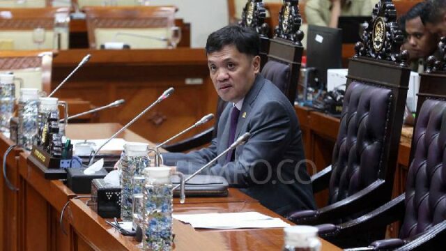 Habiburokhman apoya las críticas de Dino Patti Djalal a la visita de Prabowo

 | 
