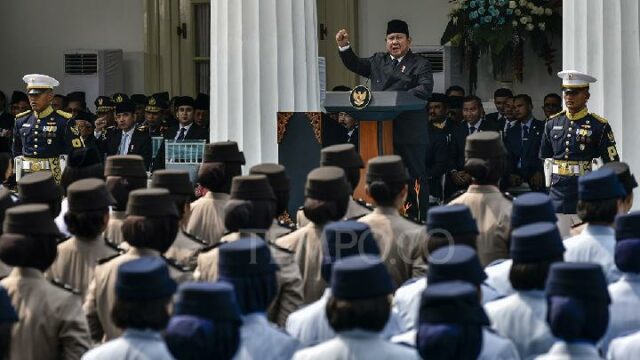 Prabowo habla de economía religiosa y humanitaria | Prabowo habla de economía religiosa y humanitaria
|