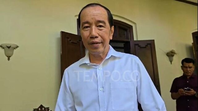 Jokowi recuerda a Ryamizard: sencillo, firme y valiente | Jokowi recuerda a Ryamizard: sencillo, firme y valiente
|