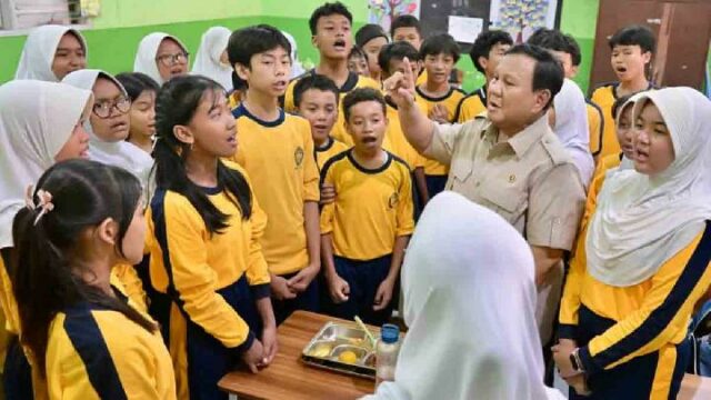 Prabowo prohíbe las tortillas en el menú de MBG | Prabowo prohíbe las tortillas en el menú de MBG
|