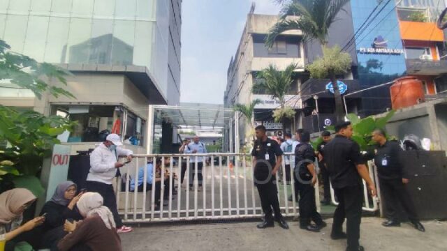 La historia de un empleado de BGN cuya oficina fue La historia de un empleado de BGN cuya oficina fue saqueada por los fiscales
|