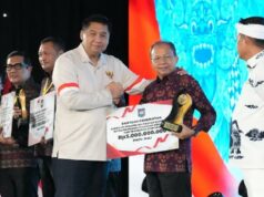La Isla de los Dioses gana el primer lugar en dos categorías de apreciación de los logros del gobierno local 2026 Regional Java-Bali
| La Isla de los Dioses gana el primer lugar en dos categorías de apreciación de los logros del gobierno local 2026 Regional Java-Bali
|