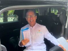 Después de Chatib Basri, el ministro de Salud, Budi, también visitó el palacio.
| Después de Chatib Basri, el ministro de Salud, Budi, también visitó el palacio.
|