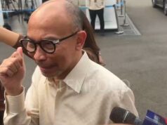 Dasco: La convocatoria de Chatib al palacio no habla de una reorganización
| Dasco: La convocatoria de Chatib al palacio no habla de una reorganización
|