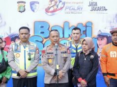Polri realiza servicio social con Ojol Yakarta
| Polri realiza servicio social con Ojol Yakarta
|