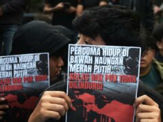 La protesta estudiantil de hoy: acción contra Indonesia y la quebrada UNJ
| La protesta estudiantil de hoy: acción contra Indonesia y la quebrada UNJ
|