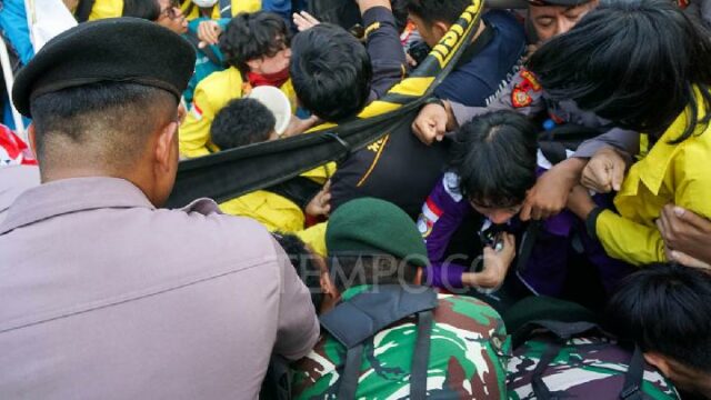Ministerio de Defensa: ningún Komcad participa en la protección de las manifestaciones estudiantiles

 | 
