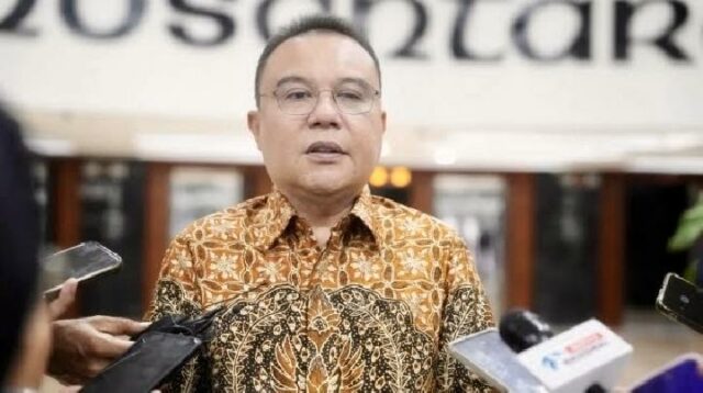 Sufmi Dasco valora las medidas adoptadas por el Banco de Sufmi Dasco valora las medidas adoptadas por el Banco de Indonesia para fortalecer el tipo de cambio de la rupia
|