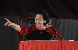 Megawati destaca el aumento de los precios de los alimentos básicos
| Megawati destaca el aumento de los precios de los alimentos básicos
|