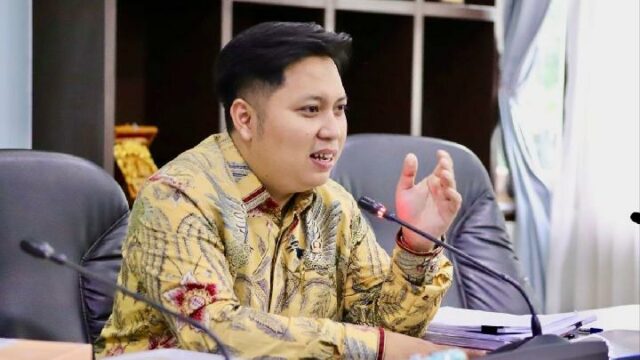 El DPRD de la ciudad de Bandung ratifica el proyecto El DPRD de la ciudad de Bandung ratifica el proyecto de reglamento regional para la prevención y el control de conductas sexuales de riesgo
|