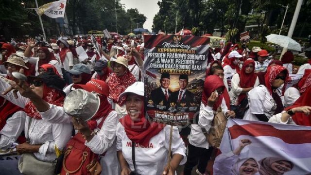 Historia de residentes de Yakarta invitados a protestar para apoyar Historia de residentes de Yakarta invitados a protestar para apoyar a MBG en Monas
|