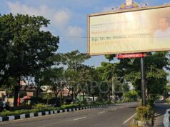 Gerindra critica los carteles que celebran el cumpleaños de Jokowi en solitario
| Gerindra critica los carteles que celebran el cumpleaños de Jokowi en solitario
|